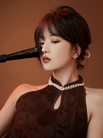 被除名后,老公的上市公司被我截胡了
