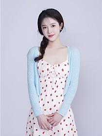 硬核王妃，在线吊打穿越女1