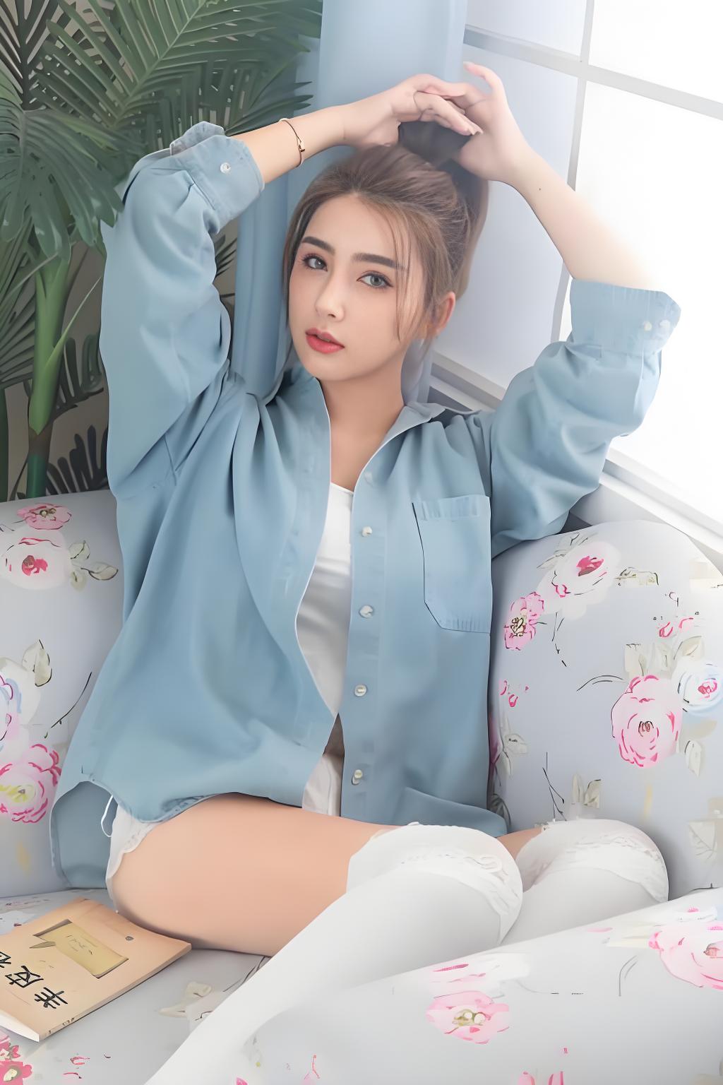 她留给我的只是空虚与孤单