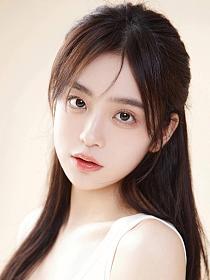婚后她成首富1